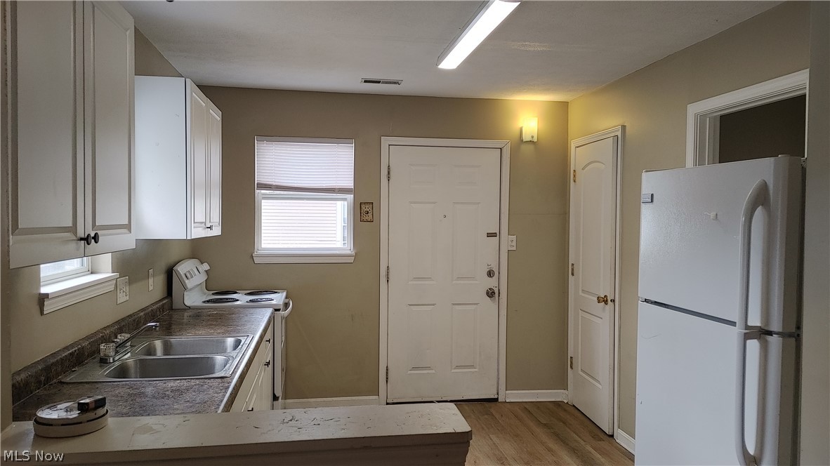 Voris - Residential Lease