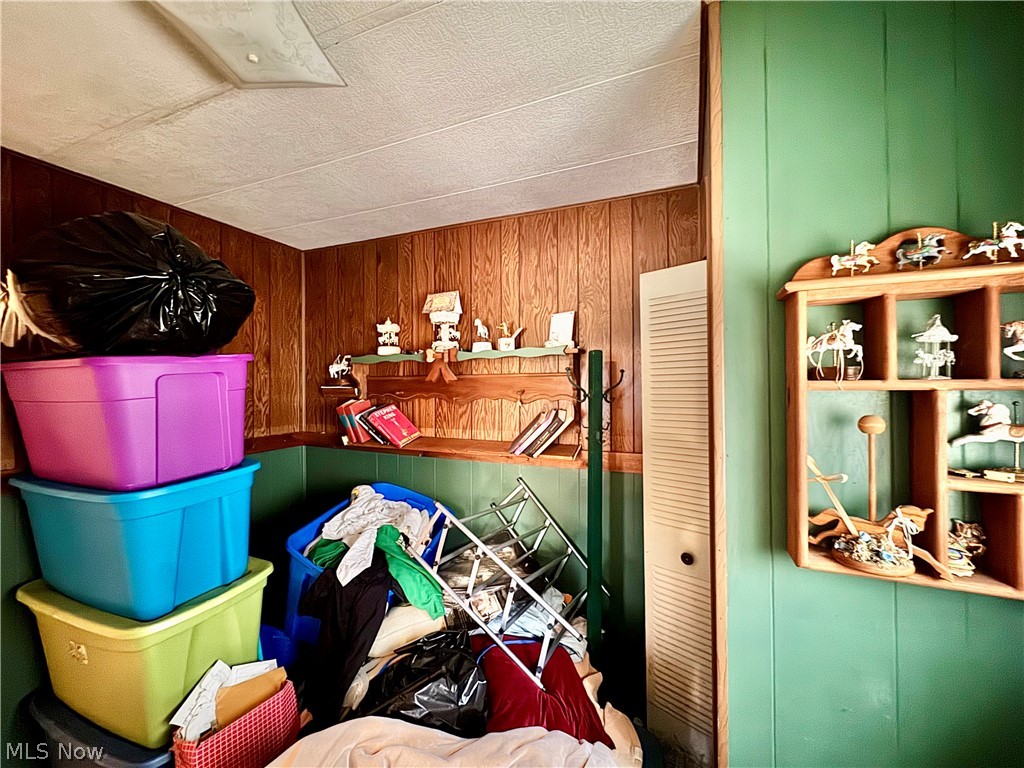 Sharon Heights - Residential