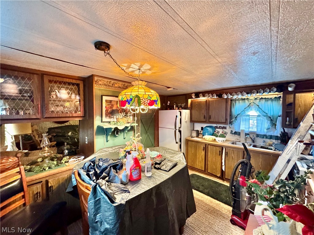 Sharon Heights - Residential