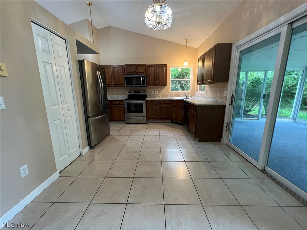 Roaming Shores Xvi - Residential