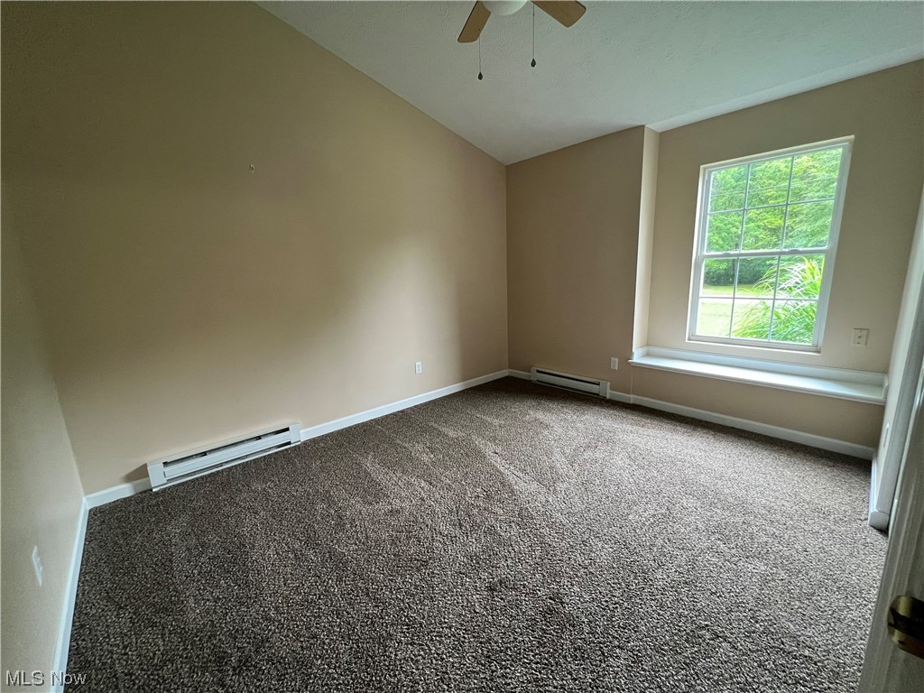 Roaming Shores Xvi - Residential