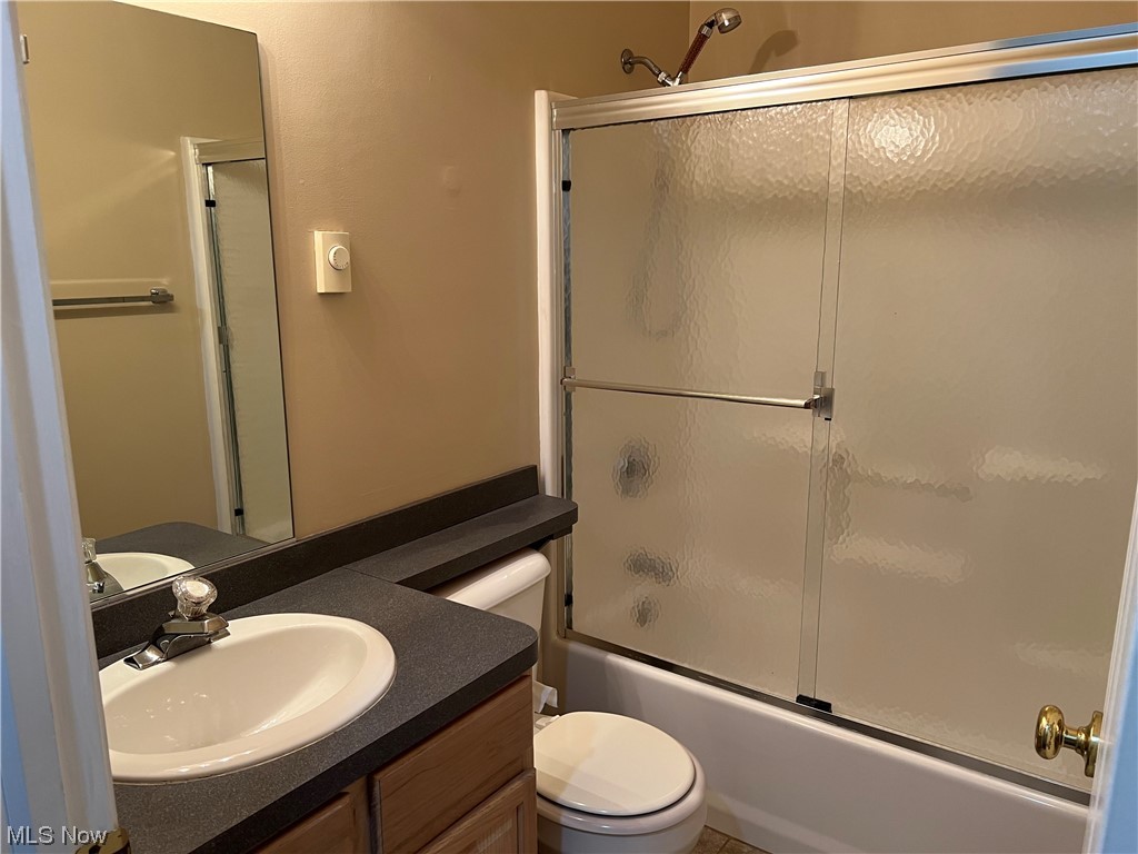 Roaming Shores Xvi - Residential