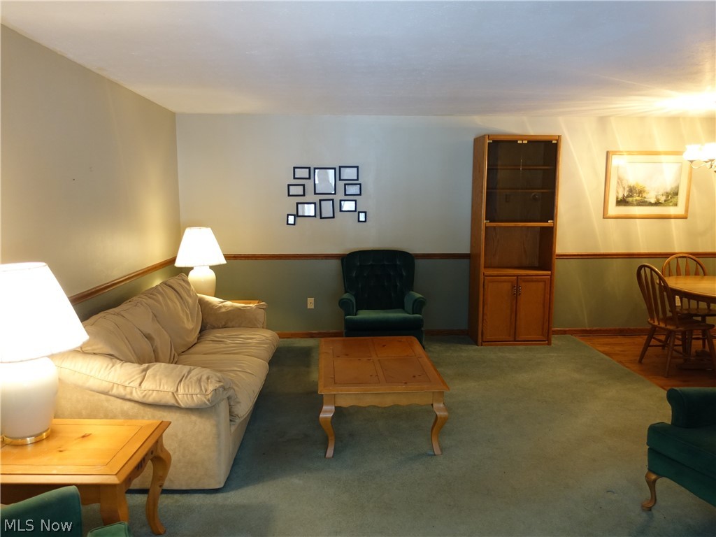 Silver Lake Towers - Residential