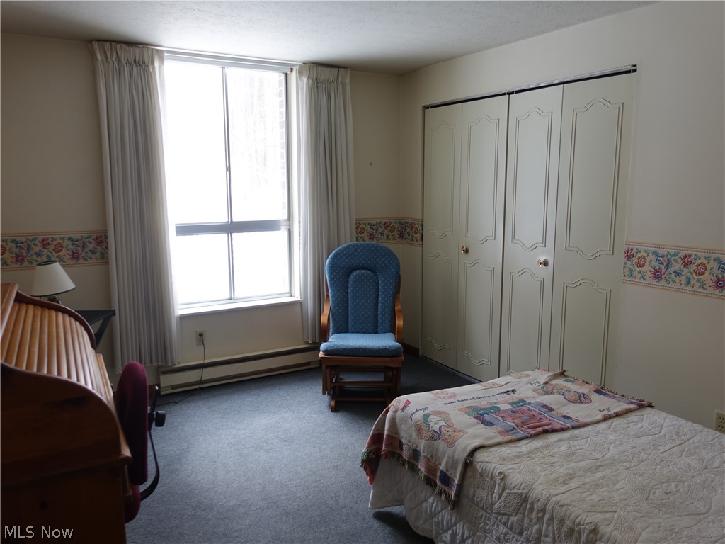 Silver Lake Towers - Residential