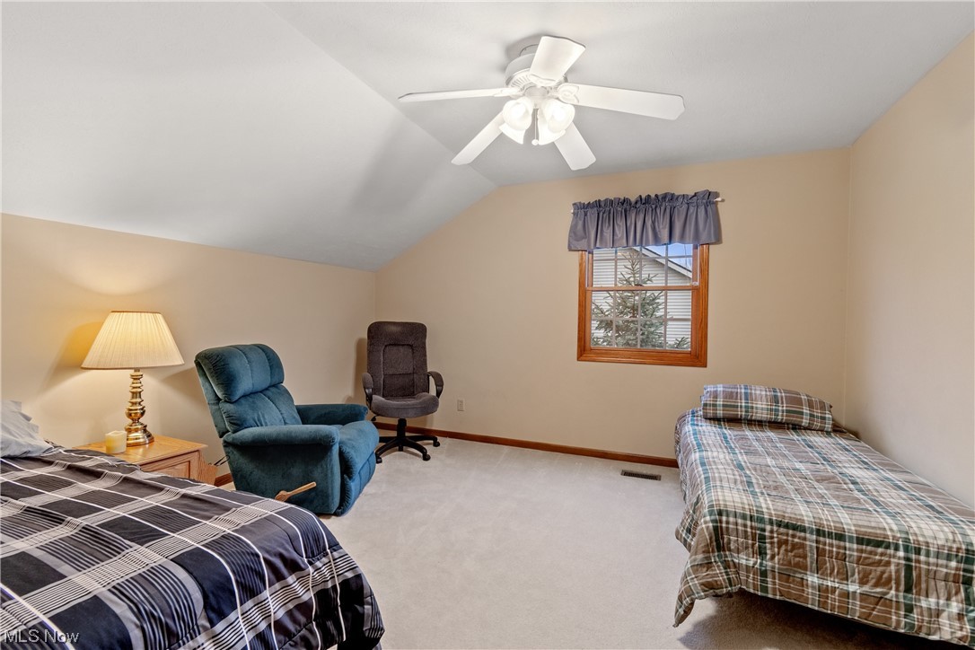 Villas At London Square - Residential