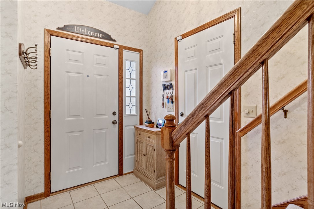 Villas At London Square - Residential