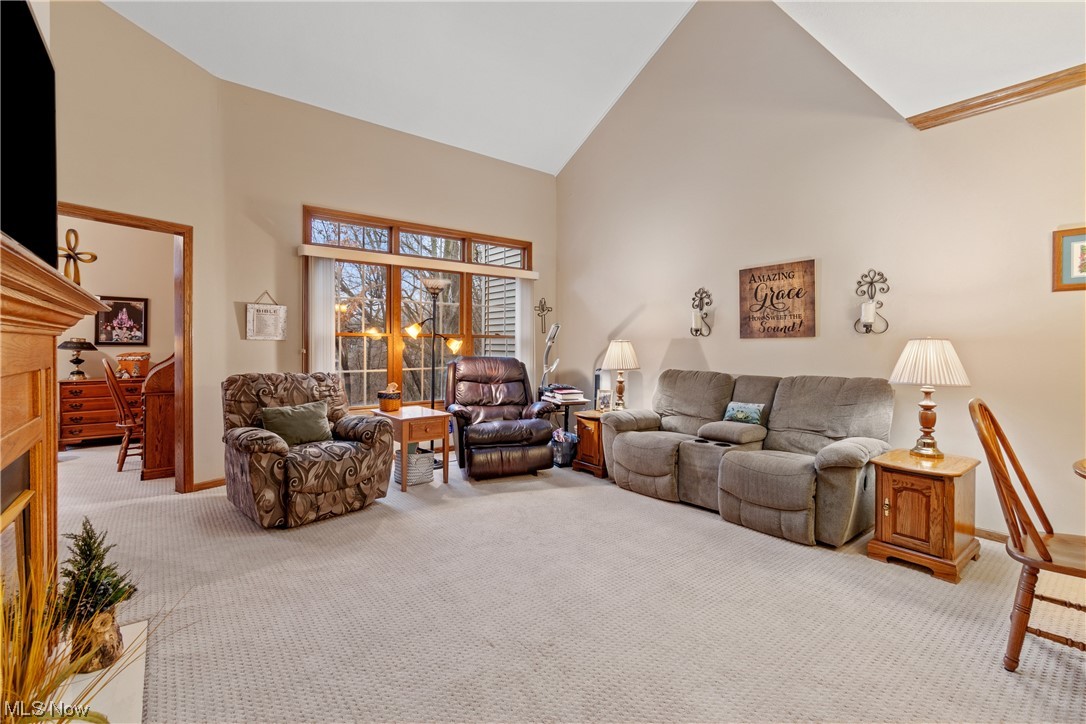 Villas At London Square - Residential