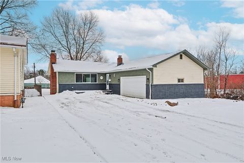 Photo of 24600 Picone Lane, Bedford Heights, OH 44146 (MLS # 5176754)