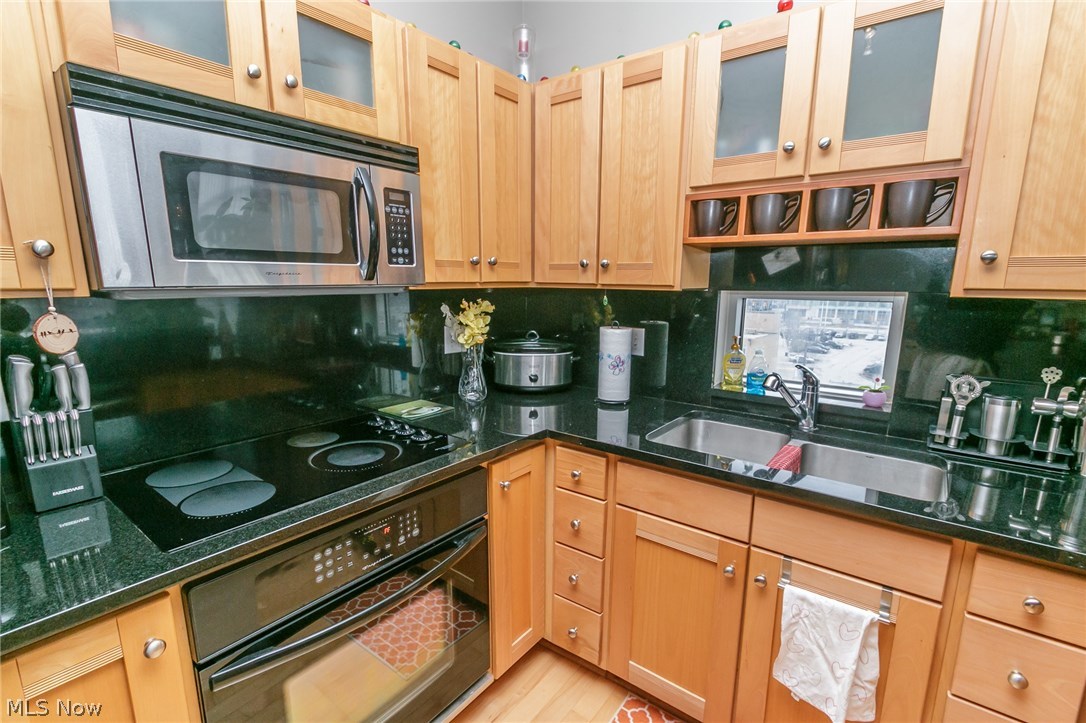 Stonebridge Ph 01 Condo - Residential