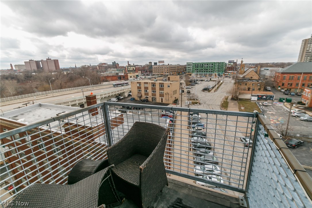 Stonebridge Ph 01 Condo - Residential