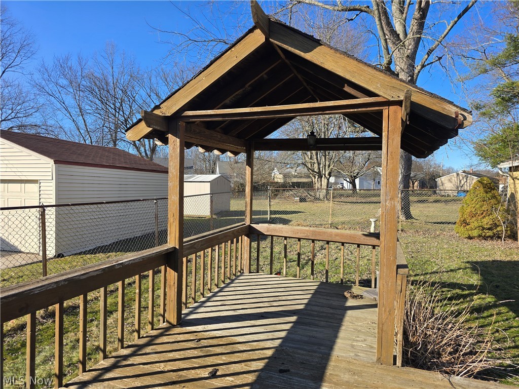 Kleinmans Kenwood - Residential