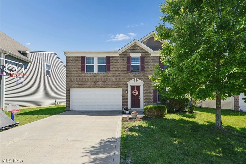 Photo of 7557 Witch Hazel Drive, Canal Winchester, OH 43110 (MLS # 5213528)