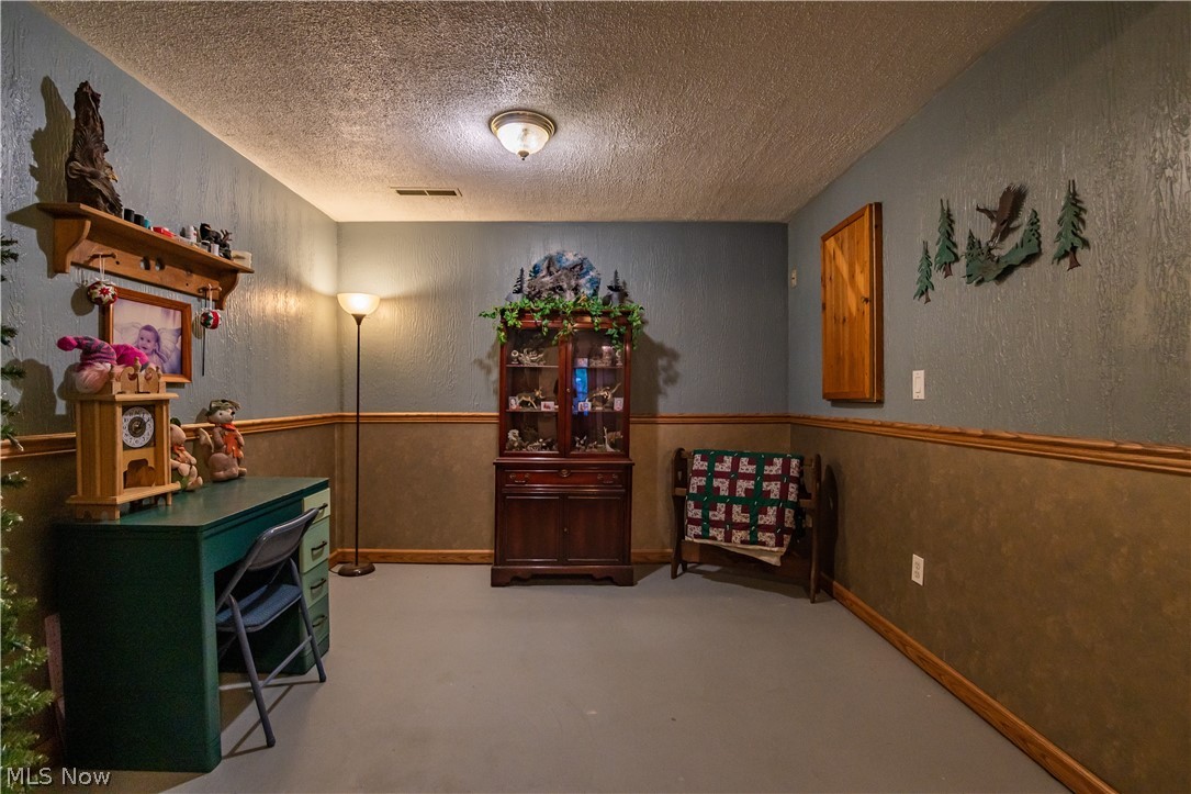 Kenmore Realty Cos 02 Allotm - Residential