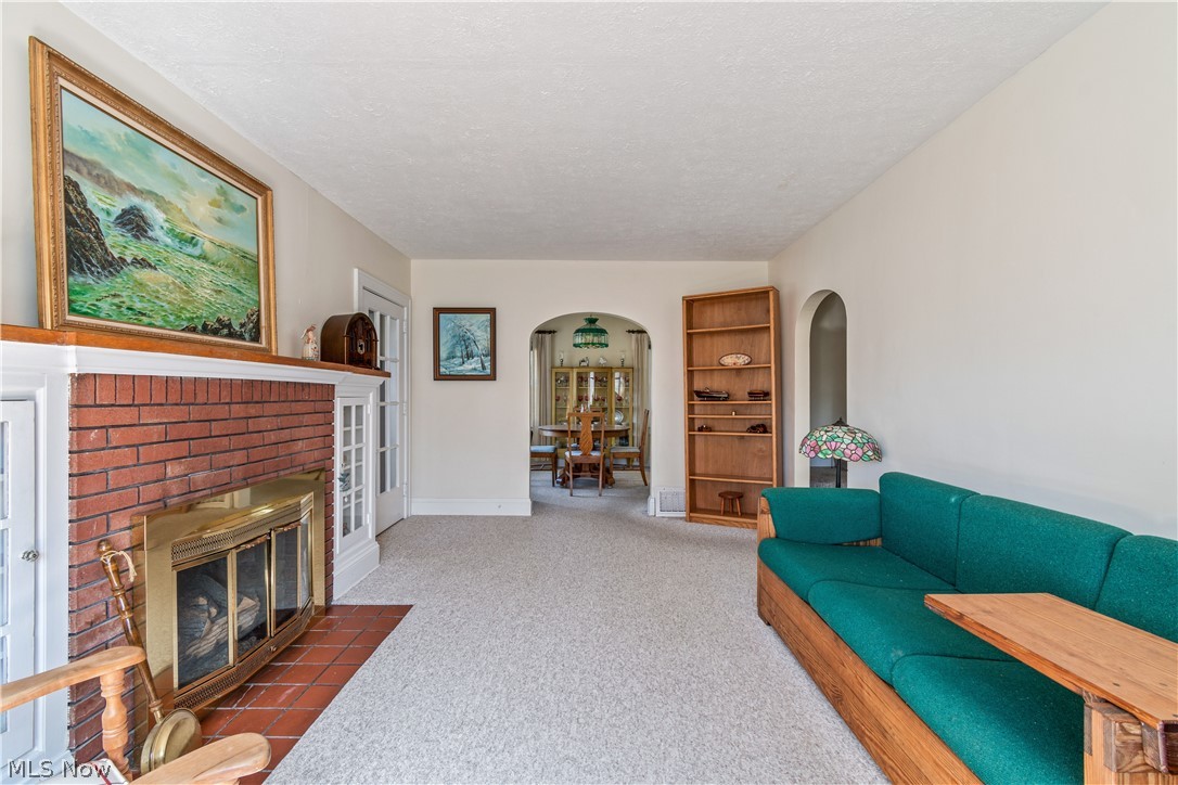 Sharon - Residential