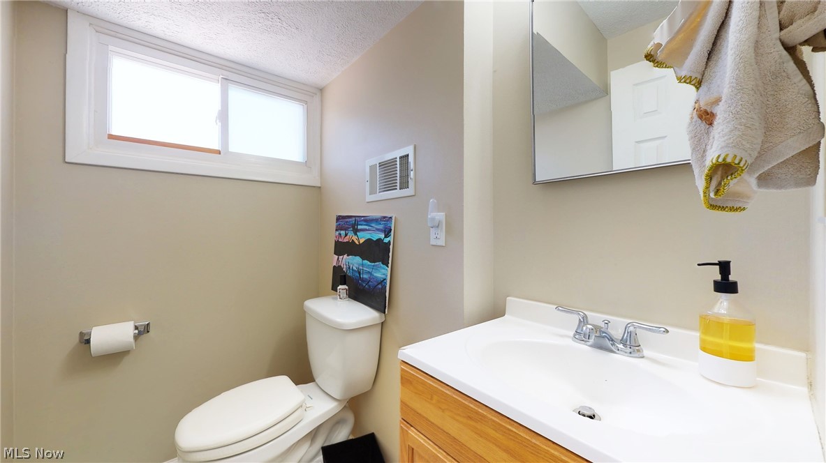 Barrington Dev Inc Bar - Residential