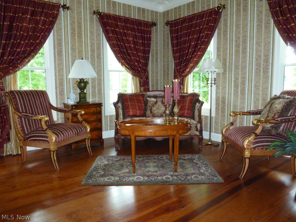 Cali Woods - Residential