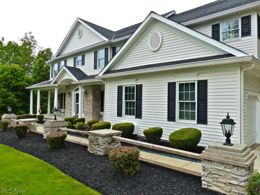 Cali Woods - Residential