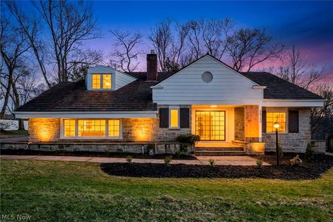 24150 S Woodland Road Shaker Heights OH 44122