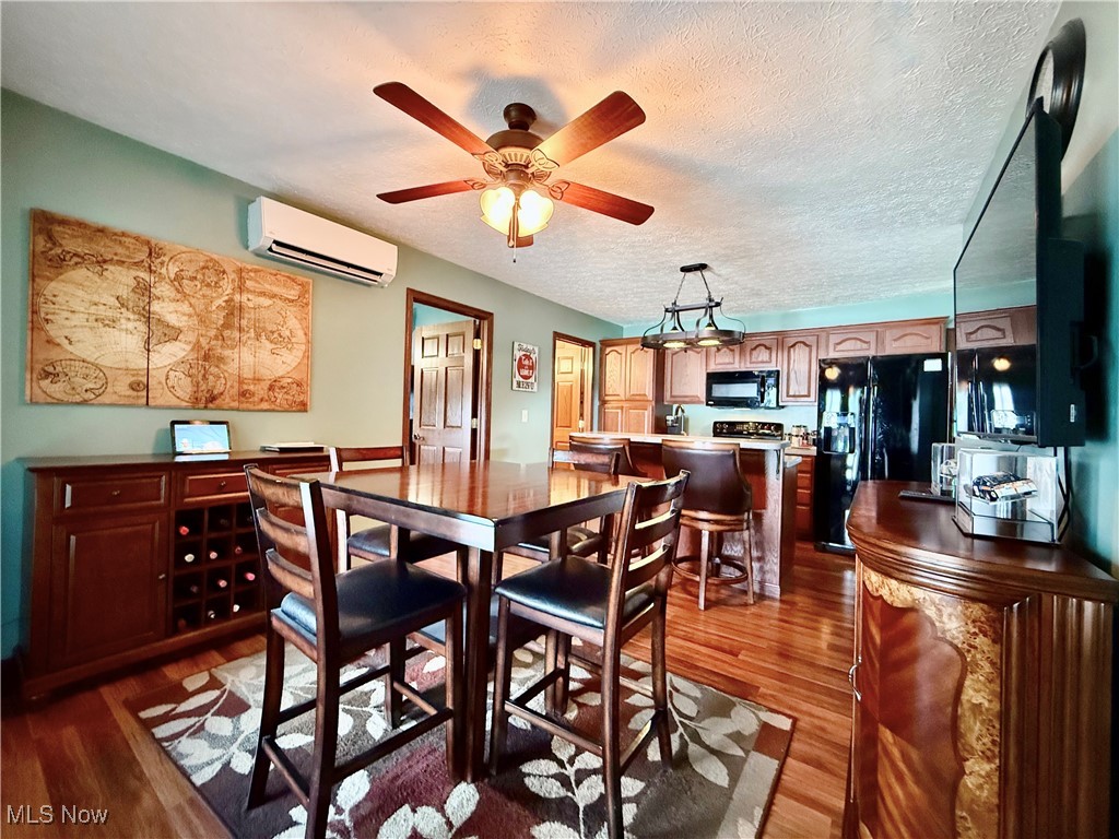 1203 13th Avenue, Vienna, West Virginia image 3