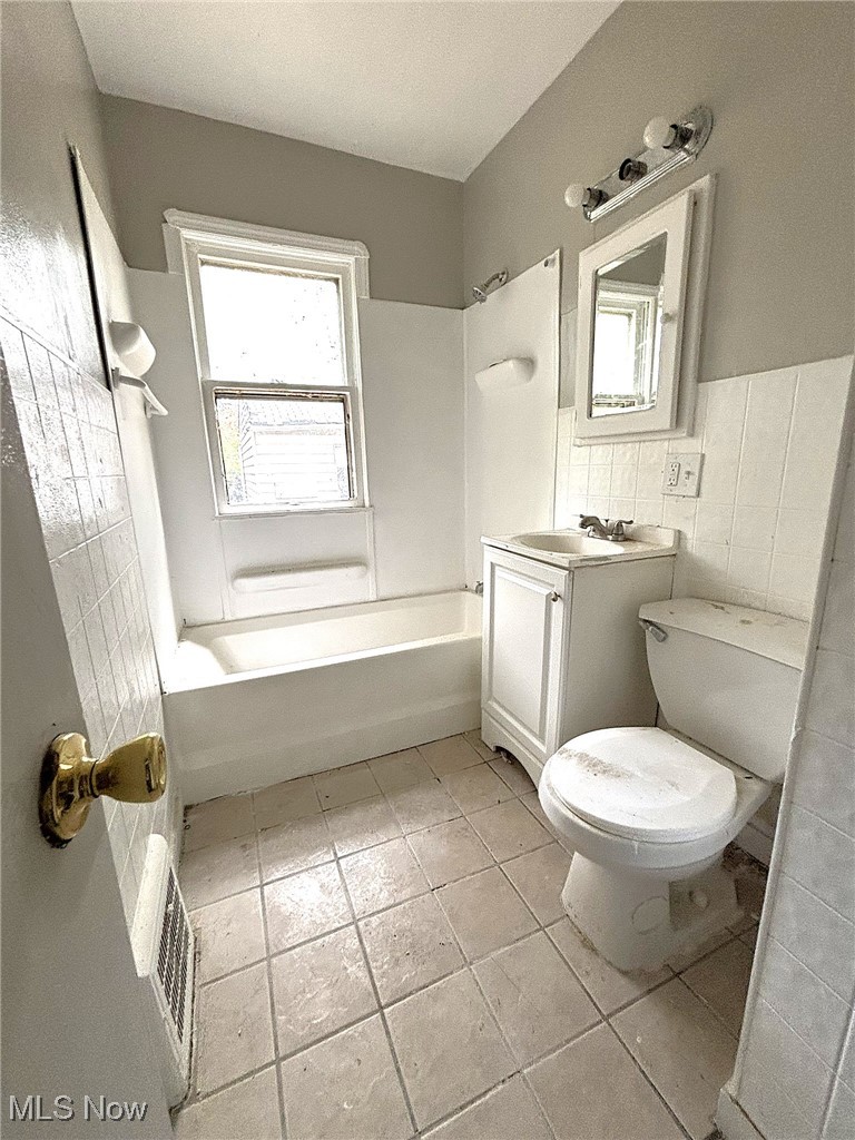 Miles-Harvard Park Sub #5 - Commercial Sale