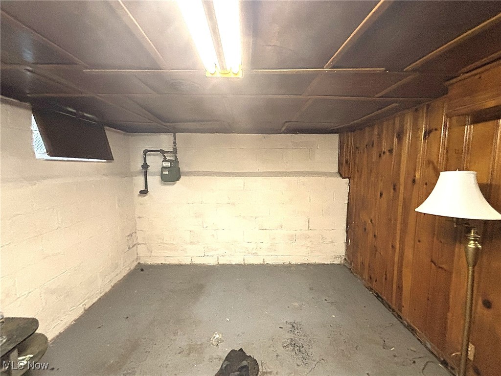 Miles-Harvard Park Sub #5 - Commercial Sale