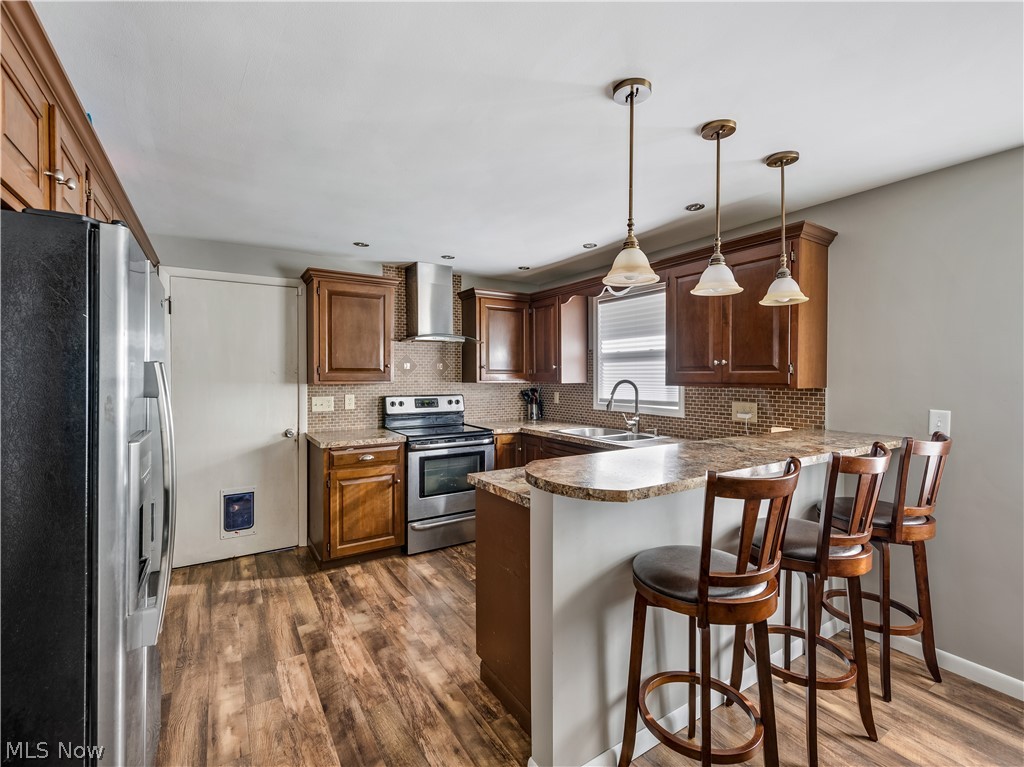 Knob Hill - Residential