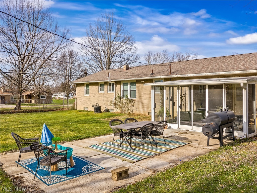 Knob Hill - Residential