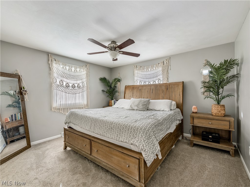Knob Hill - Residential