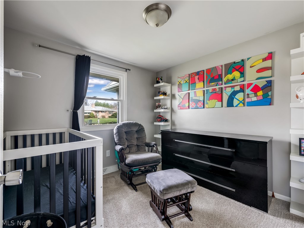 Knob Hill - Residential