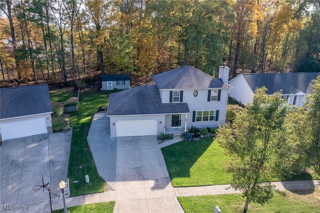 Photo of 758 Song Bird Street, Elyria, OH 44035 (MLS # 5167963)