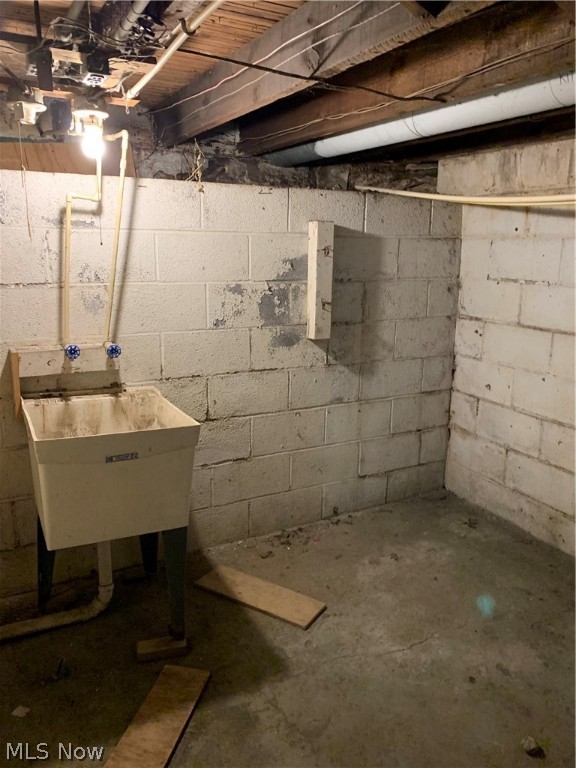 Stone Hickox Hosmer Bates & Sm - Residential Income