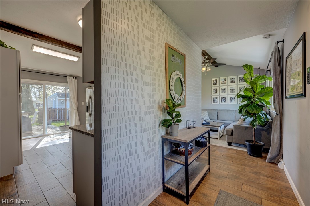 Hlld Acres - Residential