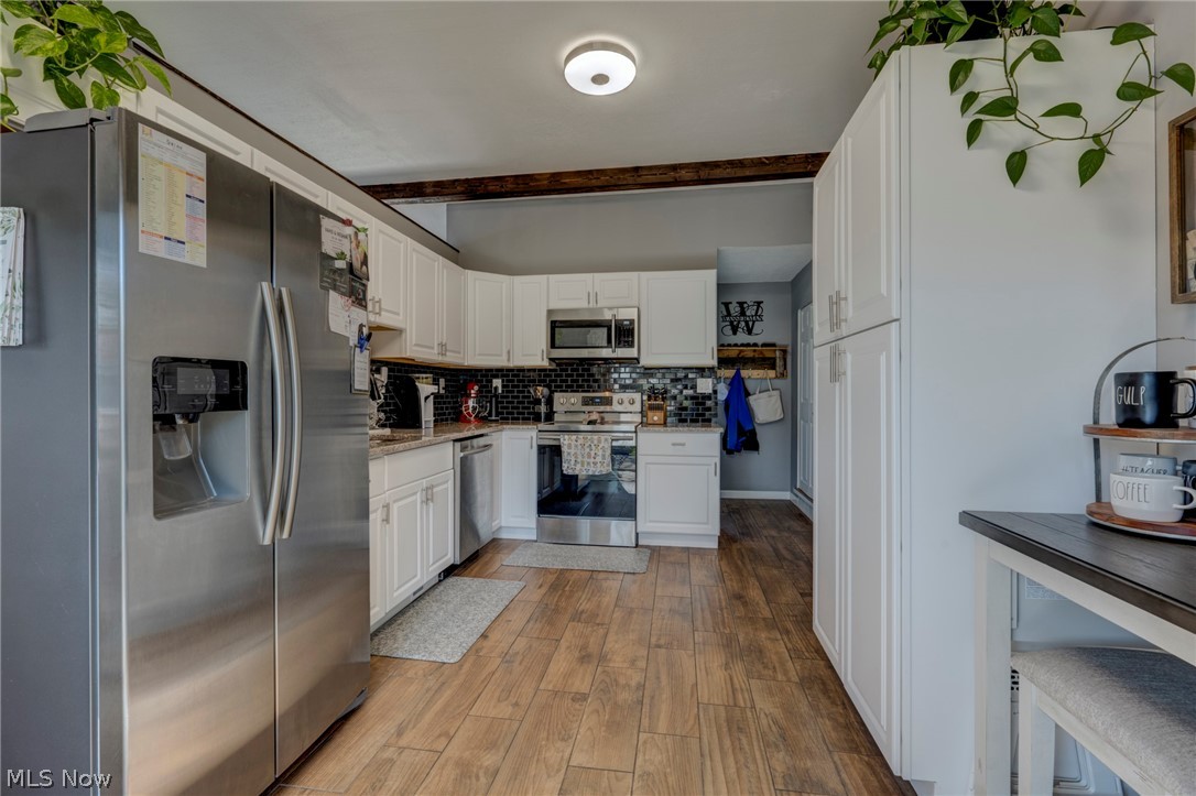 Hlld Acres - Residential