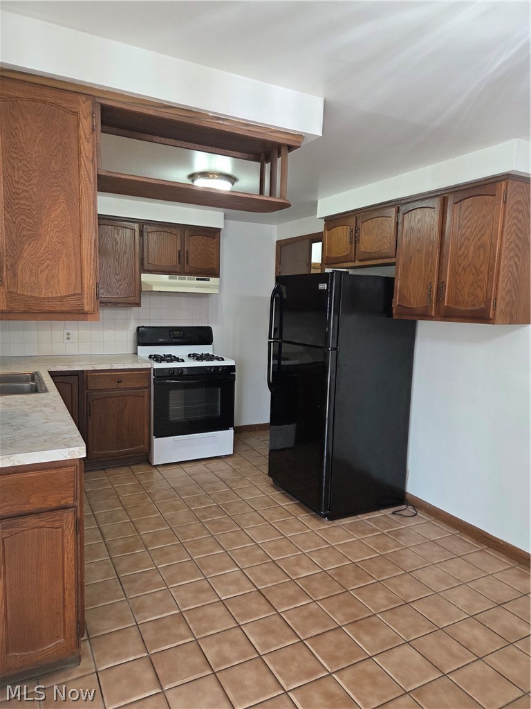 Village/New Middletown - Residential