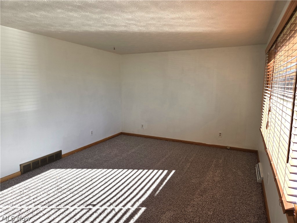 Village/New Middletown - Residential