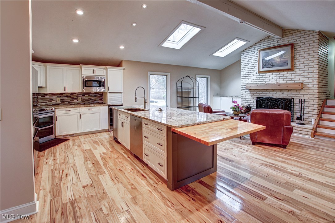 711 Cross Creek Oval