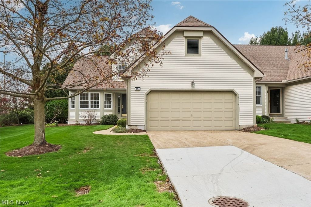 Photo of 616 Sally Circle, Wadsworth, OH 44281 (MLS # 5201239)