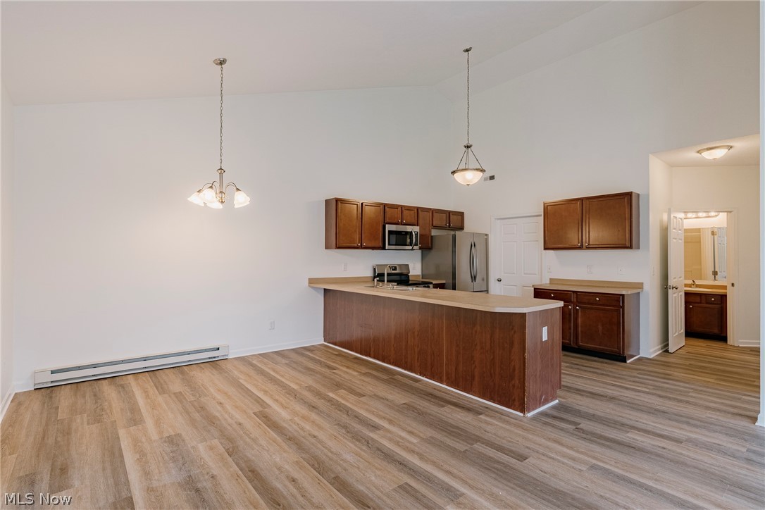 Waterford Pointe/Pleasant Lake - Residential