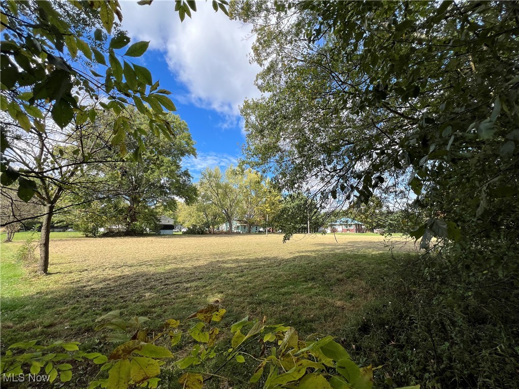 Barcus Acres Allotment 04 - Land