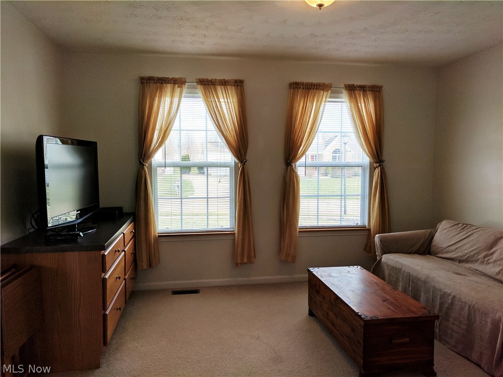 Hoover Estates 01 - Residential