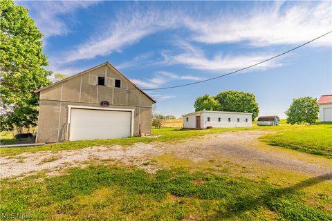 Tiny photo for 10725 Lisbon Street, Louisville, OH 44641 (MLS # 5210469)