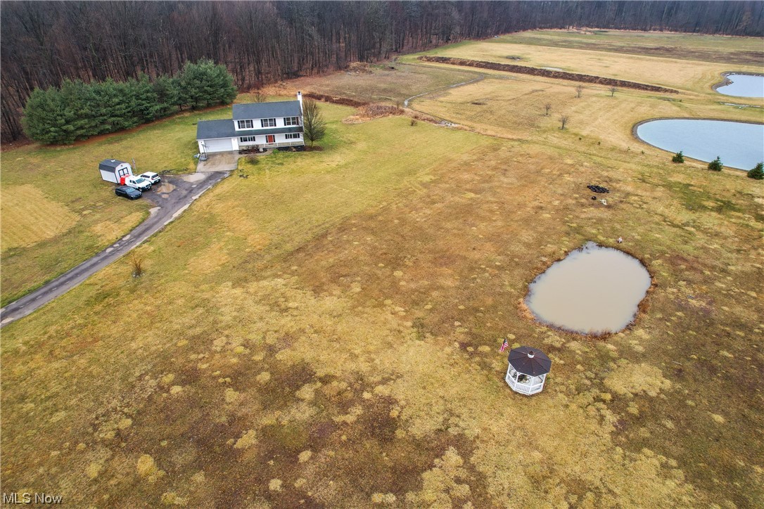 Hawks Nest - Residential