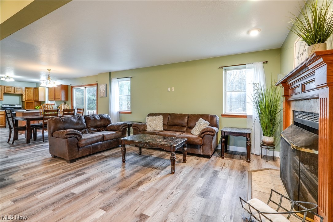 Hawks Nest - Residential