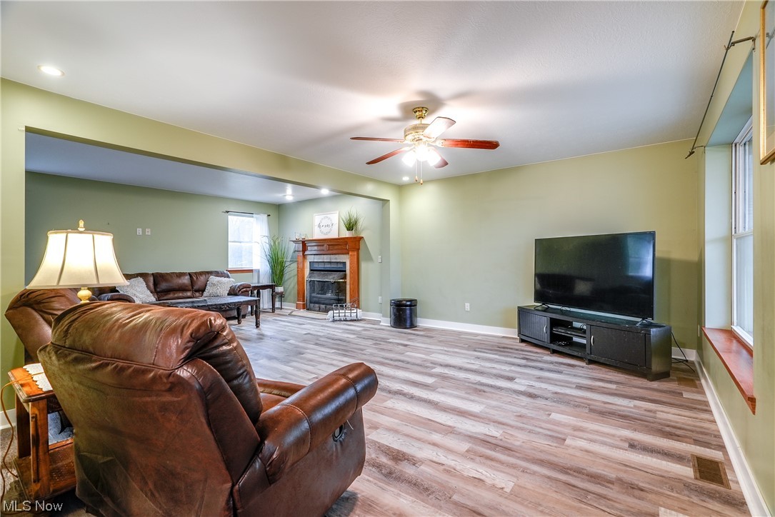 Hawks Nest - Residential