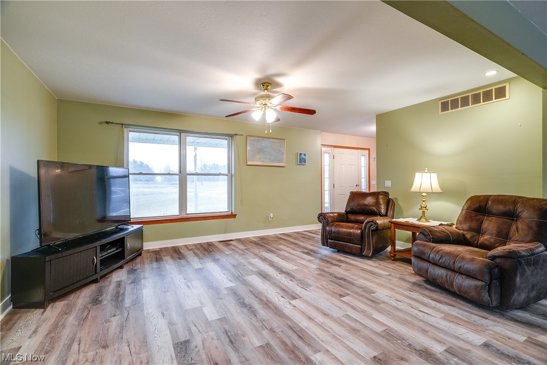 Hawks Nest - Residential