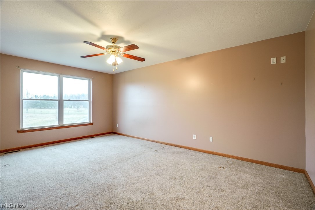 Hawks Nest - Residential