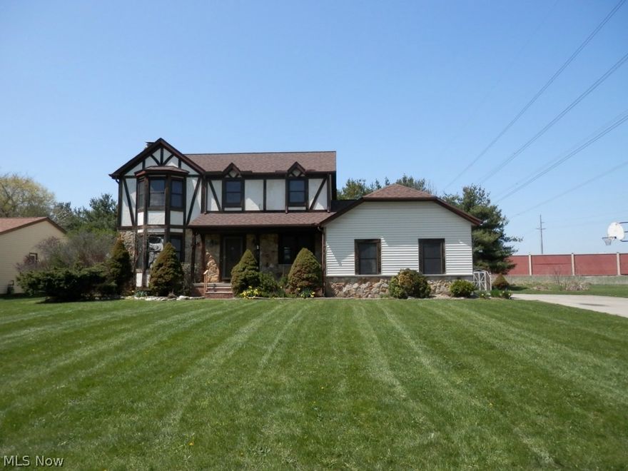 3 BR, 2.5 Bath Tudor Style Colonial.  2 Car side load attached Garage.  Big yard with room to roam!  Nordonia Hills School system.  Come check out this great value.  This is a Fannie Mae HomePath Property.