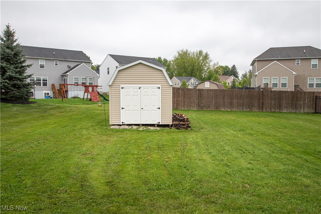 39075 Caistor Drive, Avon, Ohio image 47