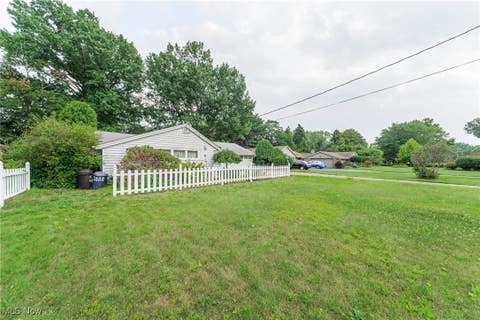 Photo for 389 Bradley Road