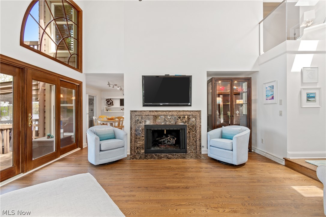 Mariners Pointe Condo - Residential